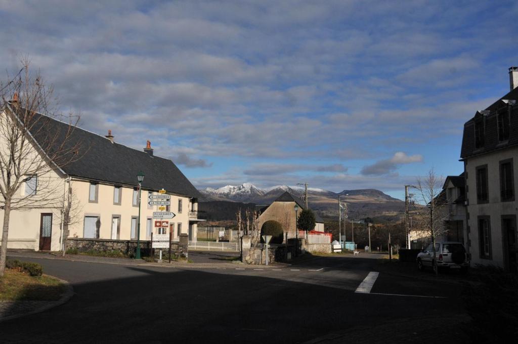Auberge De La Providence Saint-Donat Esterno foto