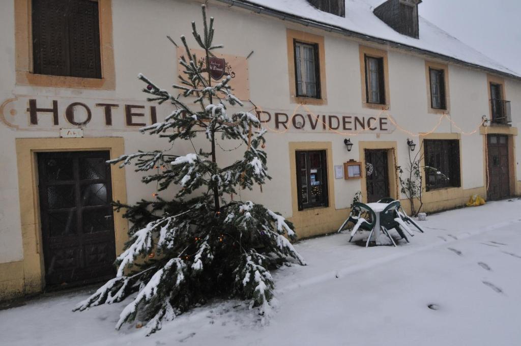 Auberge De La Providence Saint-Donat Esterno foto