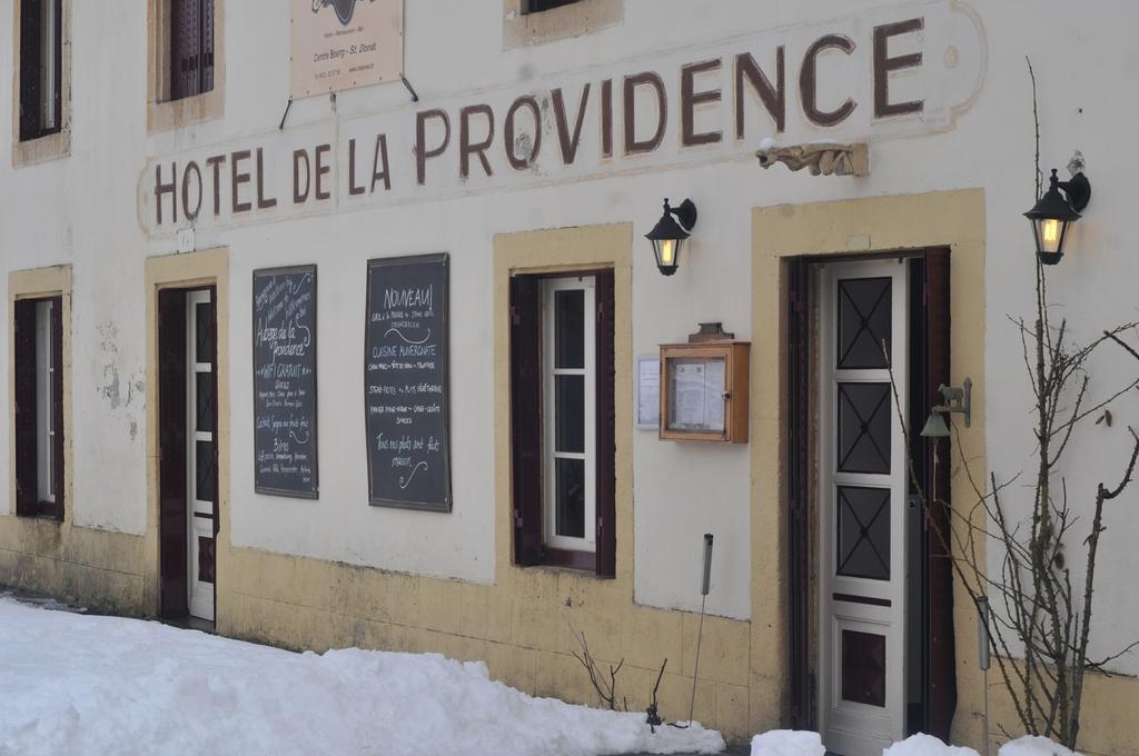 Auberge De La Providence Saint-Donat Esterno foto