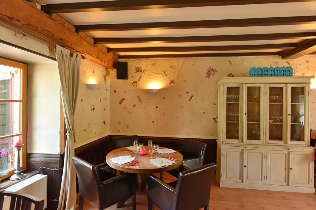 Auberge De La Providence Saint-Donat Esterno foto